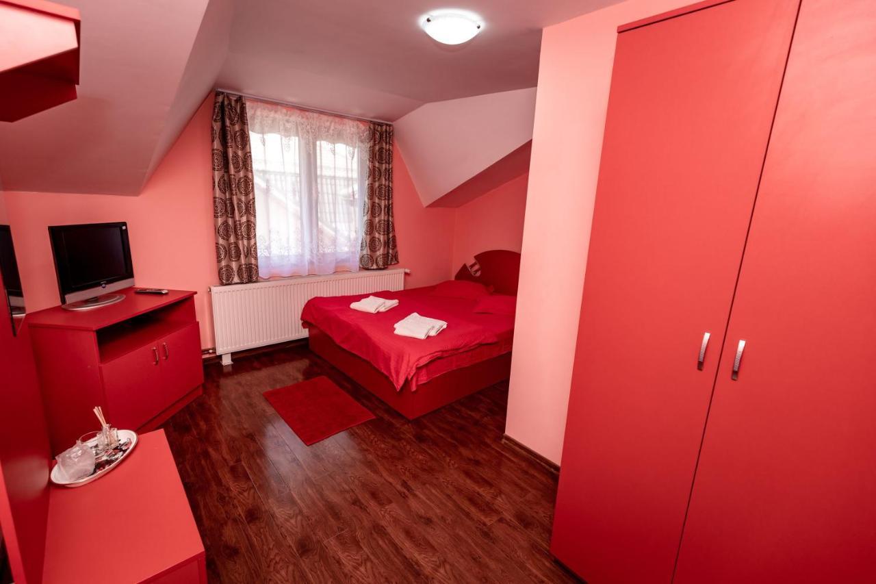 Hotel Complex Stefanesti Bozovici Exterior foto